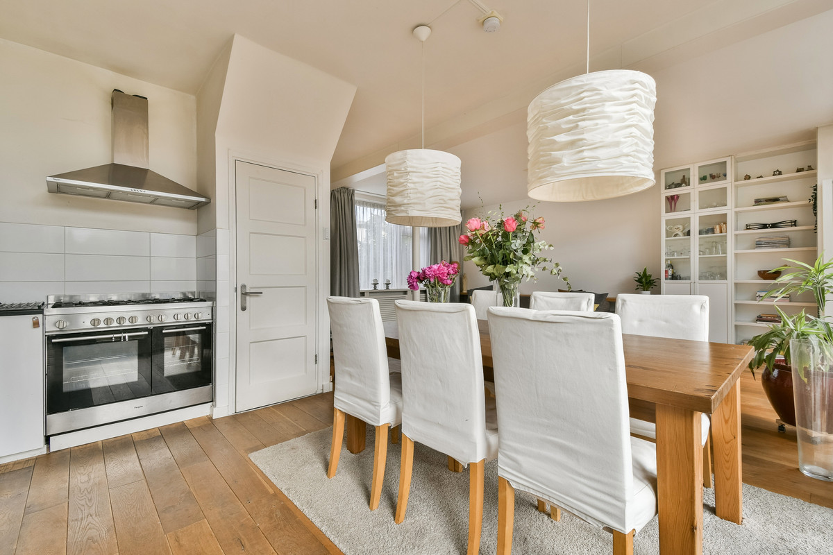 Tussenwoning te koop: Cornelis Roobolstraat 18, Amsterdam