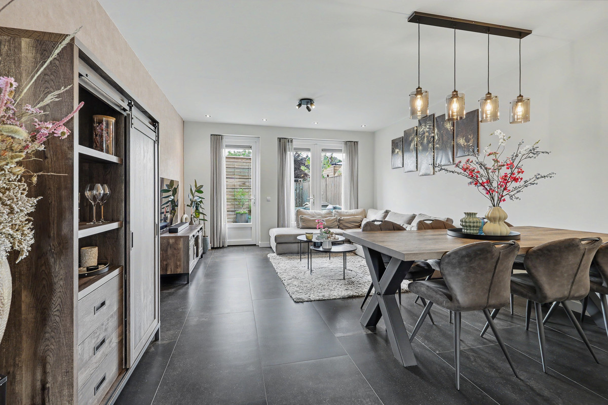 Tussenwoning te koop: Zanddries 8, Casteren