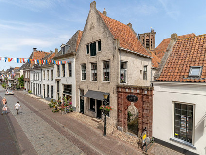 Jufferenstraat 7