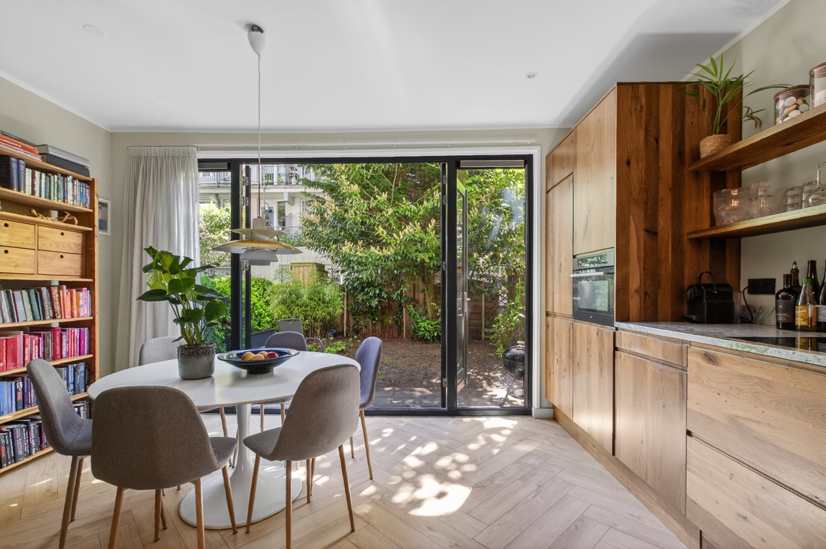 Appartement te koop: Eerste Atjehstraat 142A, Amsterdam