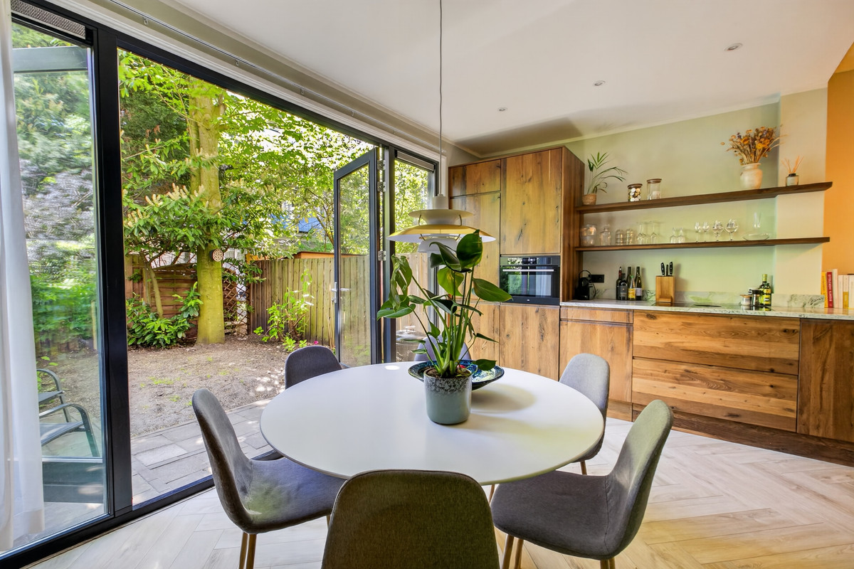 Appartement te koop: Eerste Atjehstraat 142A, Amsterdam