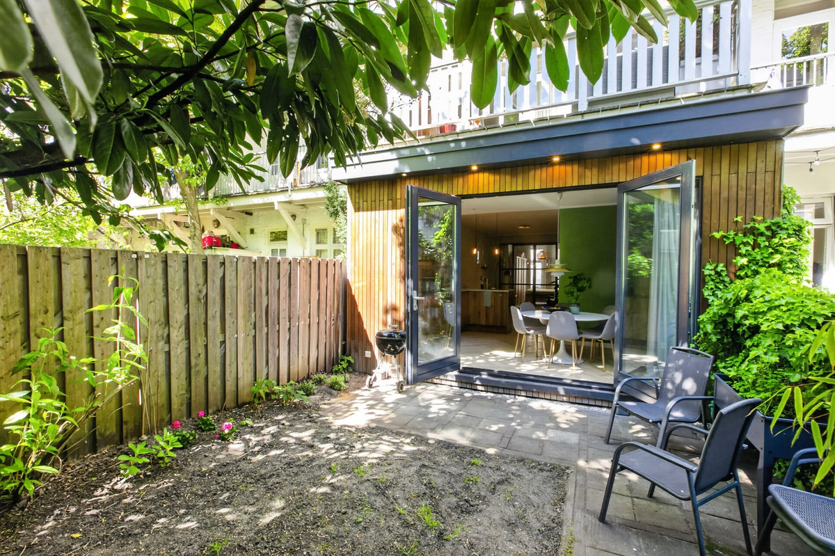 Appartement te koop: Eerste Atjehstraat 142A, Amsterdam
