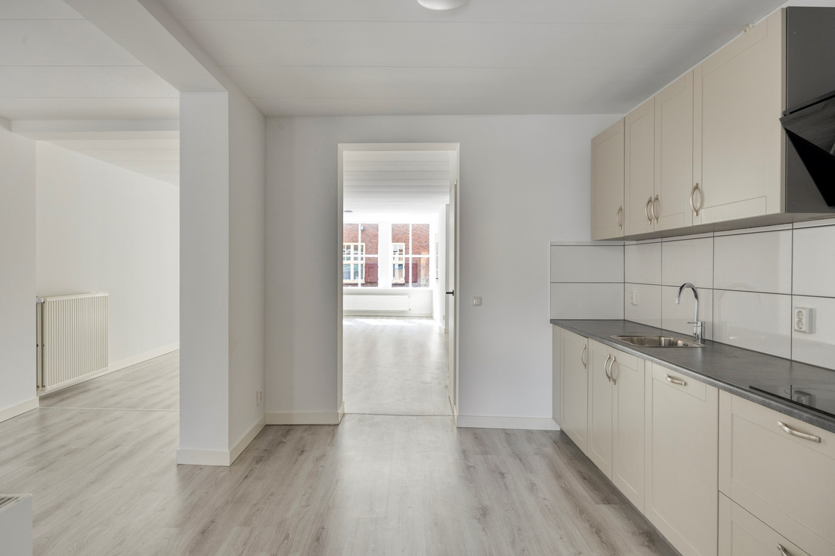 Appartement te koop: Raadhuisstraat 5A, Alphen