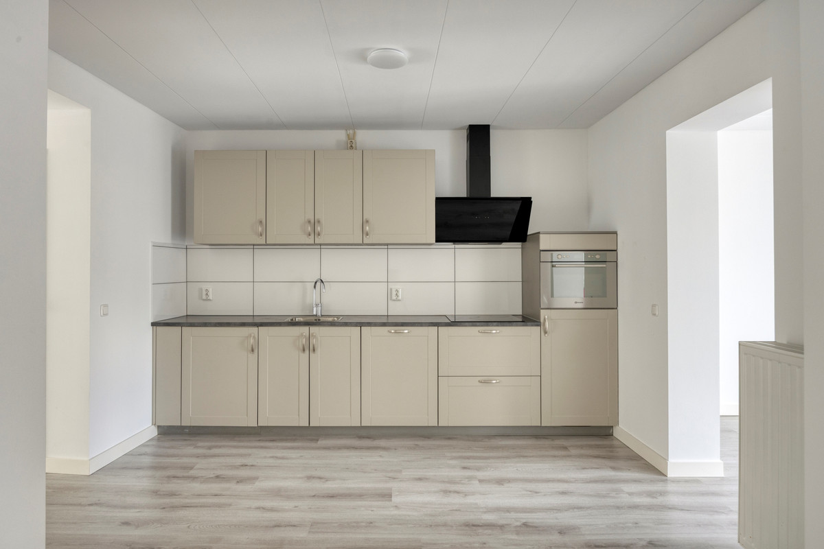 Appartement te koop: Raadhuisstraat 5A, Alphen