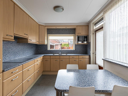 W.B. van der Veldenstraat 23