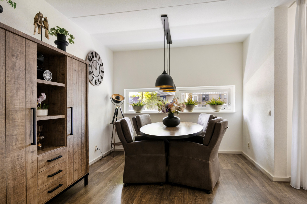 Appartement te koop: Hermann Hesse-Erf 152, Dordrecht