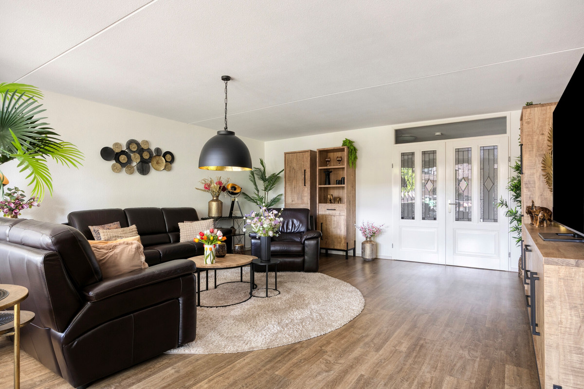 Appartement te koop: Hermann Hesse-Erf 152, Dordrecht