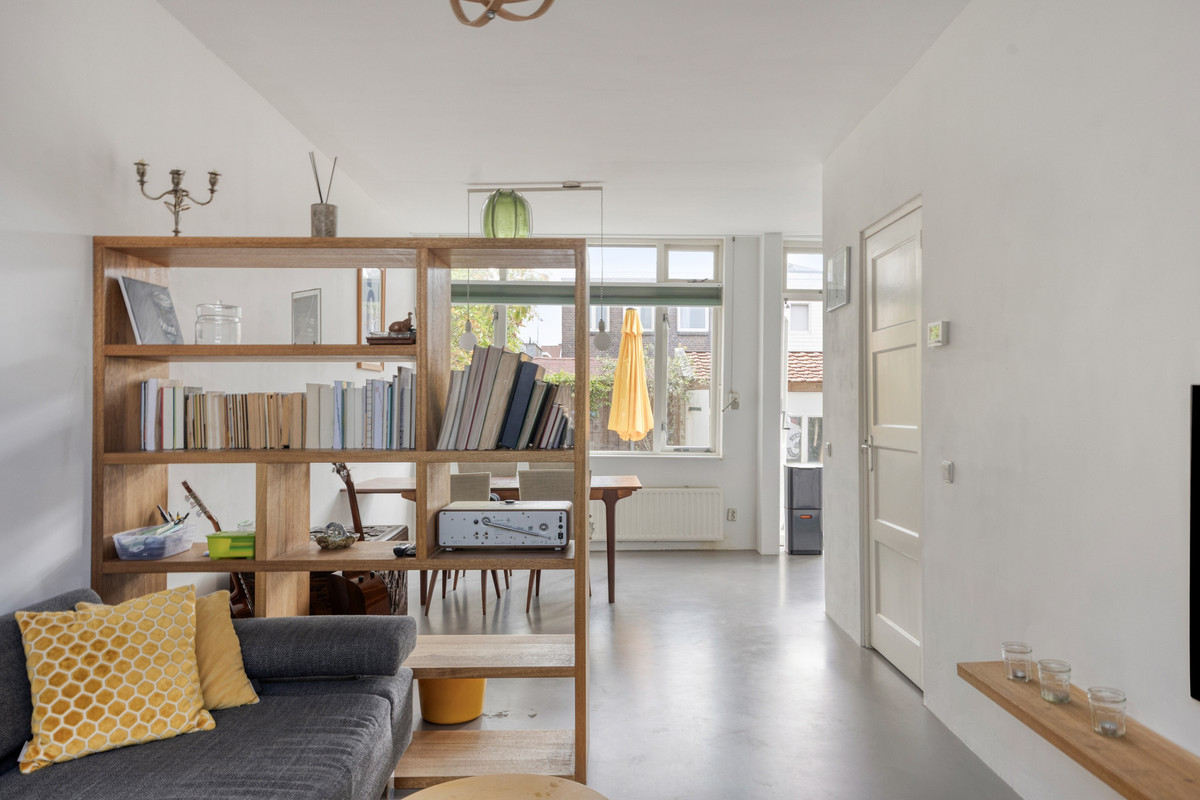 Vrijstaande woning te koop: J.J.A. Goeverneurstraat 2, Dordrecht