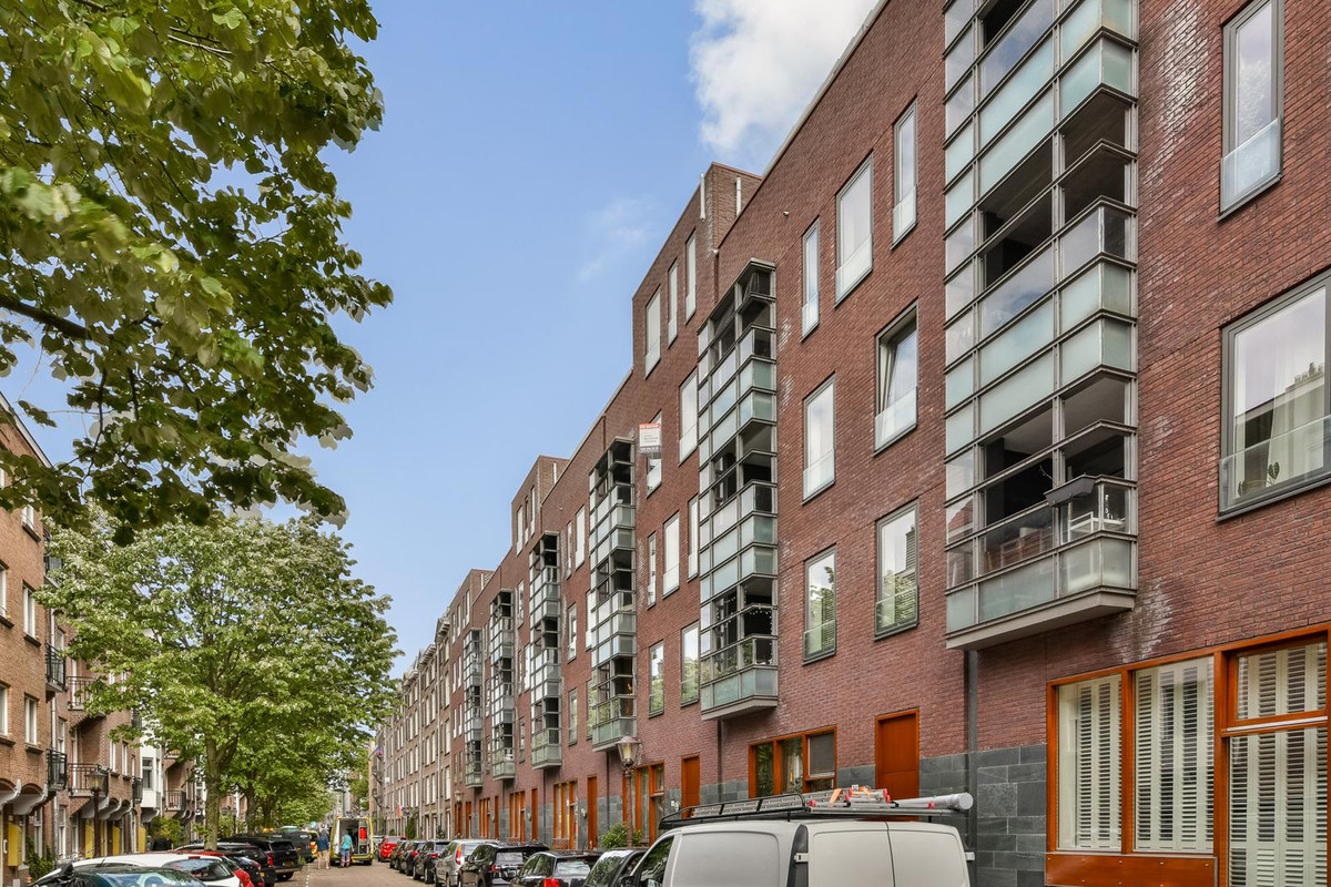 Appartement te koop: Tolstraat 6D, Amsterdam