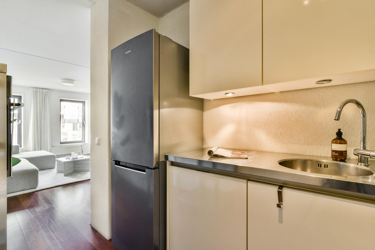 Appartement te koop: Tolstraat 6D, Amsterdam