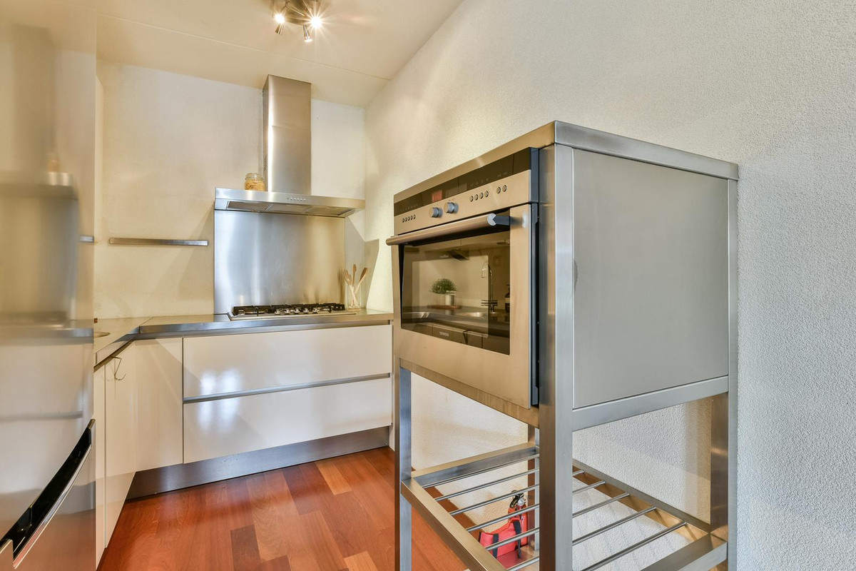 Appartement te koop: Tolstraat 6D, Amsterdam
