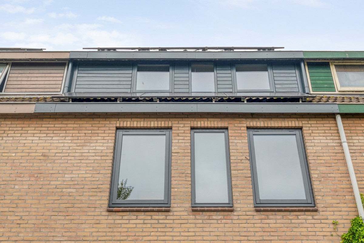 Tussenwoning te koop: Beekberg 73, Hardenberg