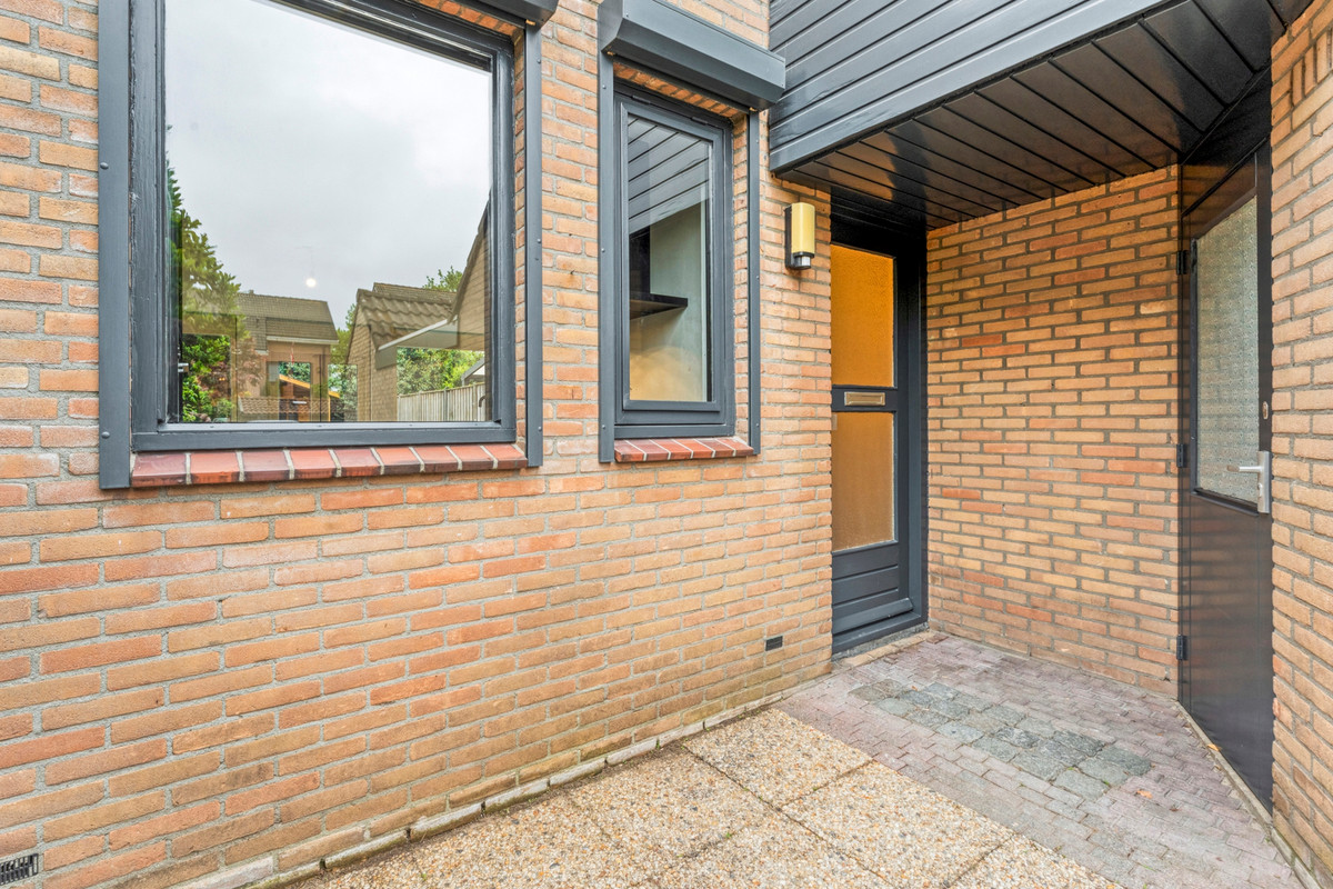 Tussenwoning te koop: Beekberg 73, Hardenberg