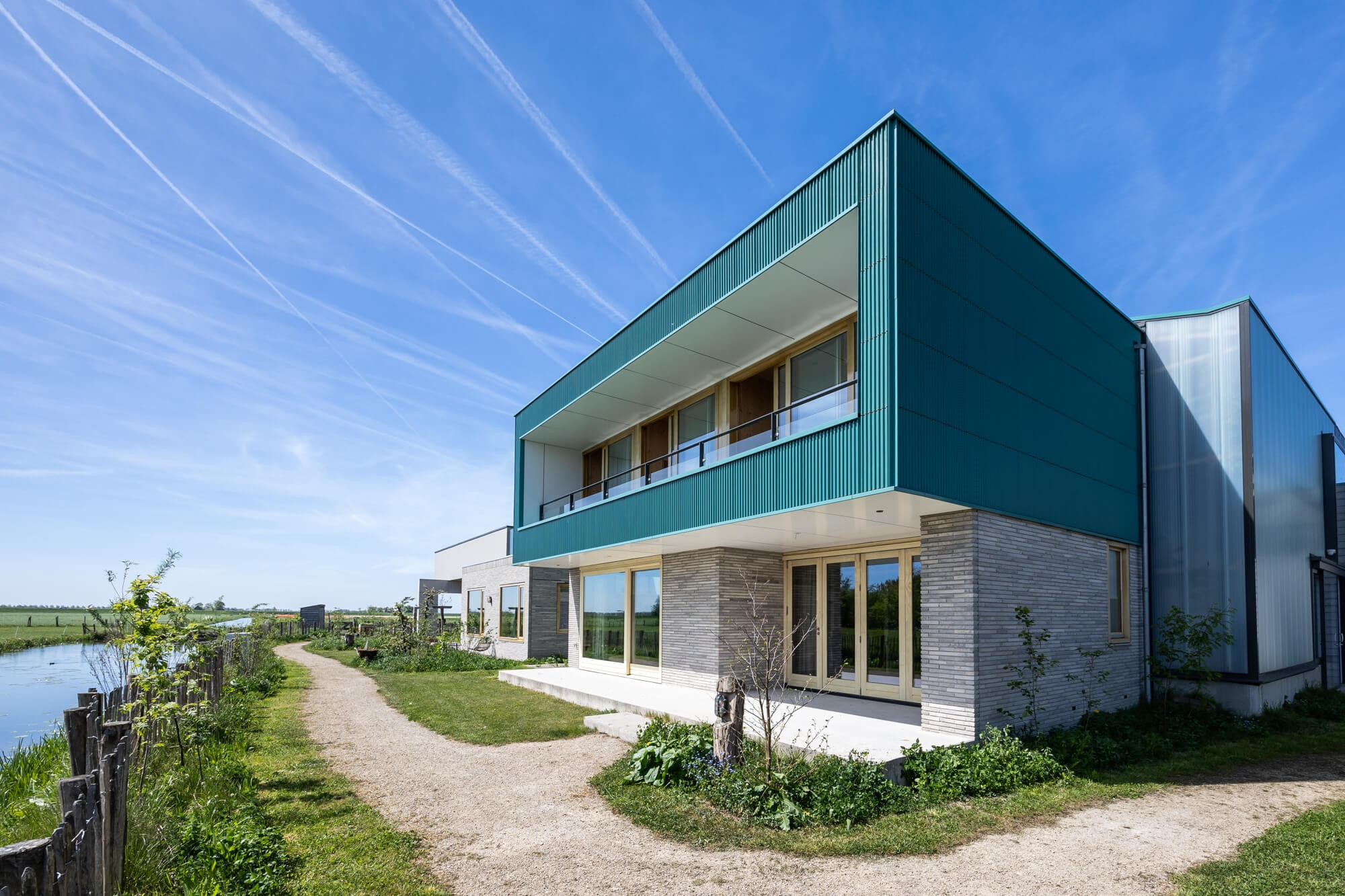 Avenhorn – 1633JD