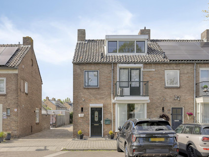 Burgemeesters Godschalxstraat 64