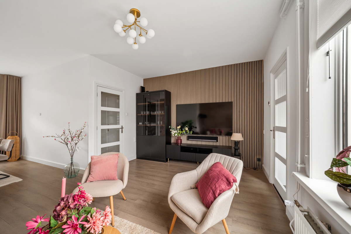 Tussenwoning te koop: Brasserskade 150, Delft