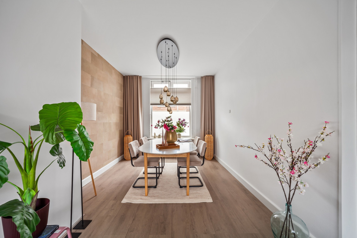 Tussenwoning te koop: Brasserskade 150, Delft
