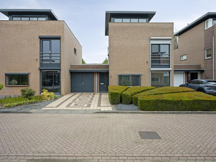 Maanstraat 4