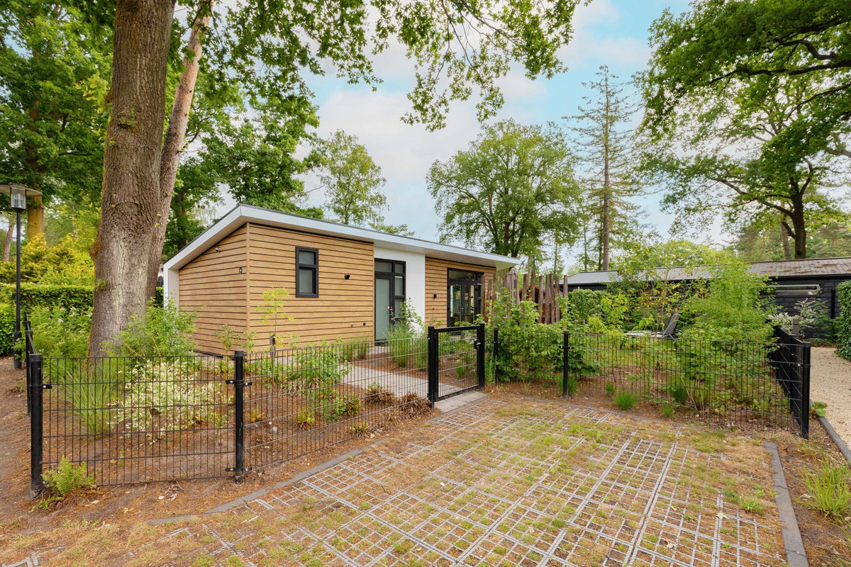 Vrijstaande woning te koop: Zonneoordlaan 47R98, Ede