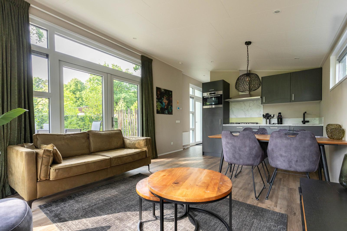 Vrijstaande woning te koop: Zonneoordlaan 47R98, Ede