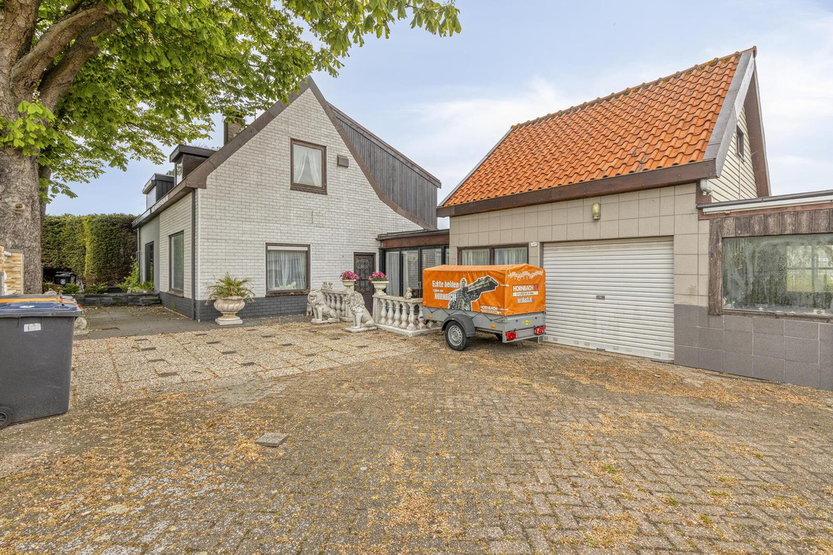 Twee-onder-één-kap te koop: Maasdijk 187, 'S-Gravenzande