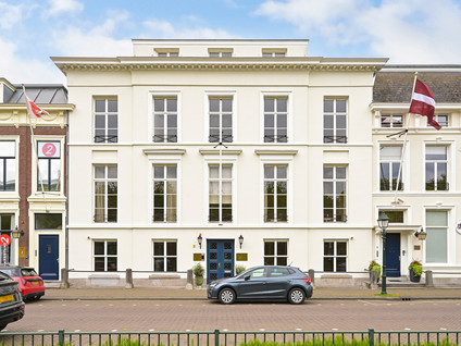 Koninginnegracht 26