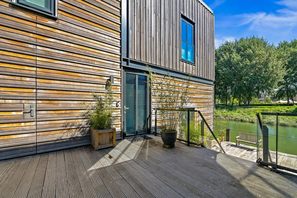 Vrijstaande woning te koop: Nassauhavenpad 30, Rotterdam