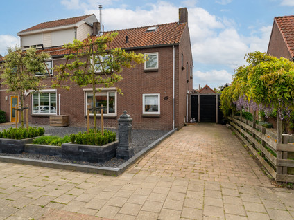 Dorpsstraat 69