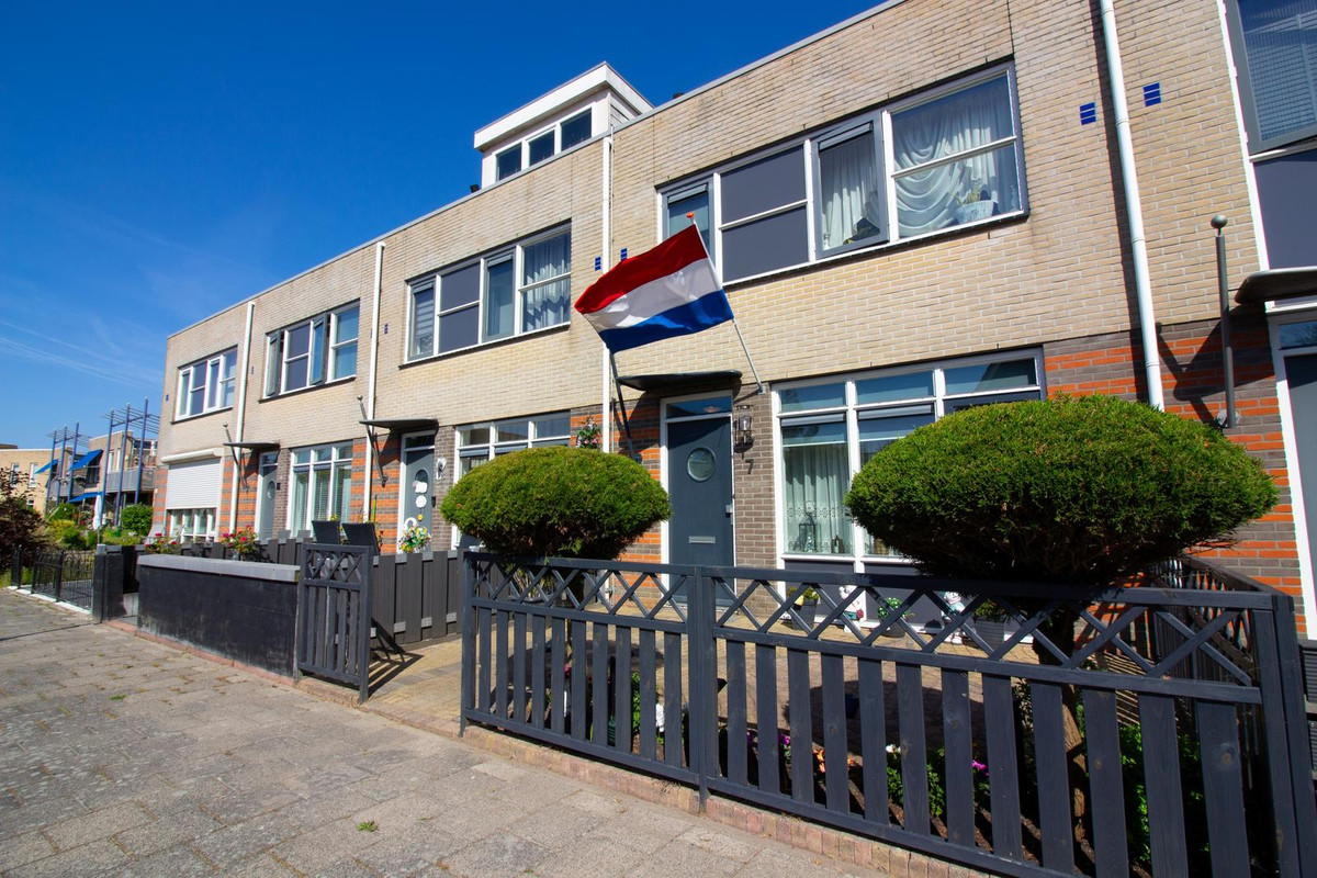 Tussenwoning te koop: Draak 7, Medemblik