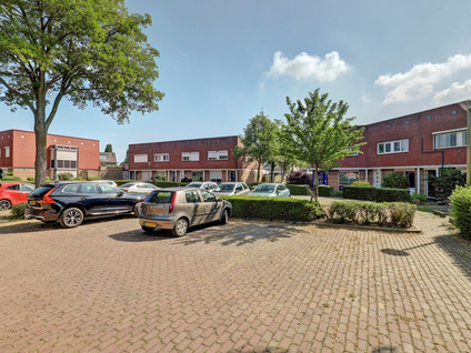 Nonnenkamp 32
