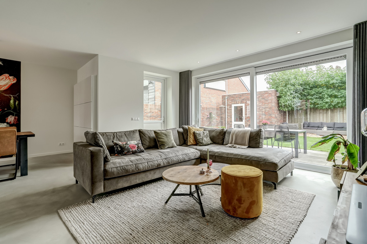 Hoekwoning te koop: Bleijenhoek 16A, Bladel