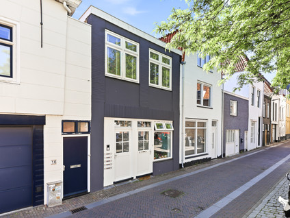 Vrouwestraat 14A