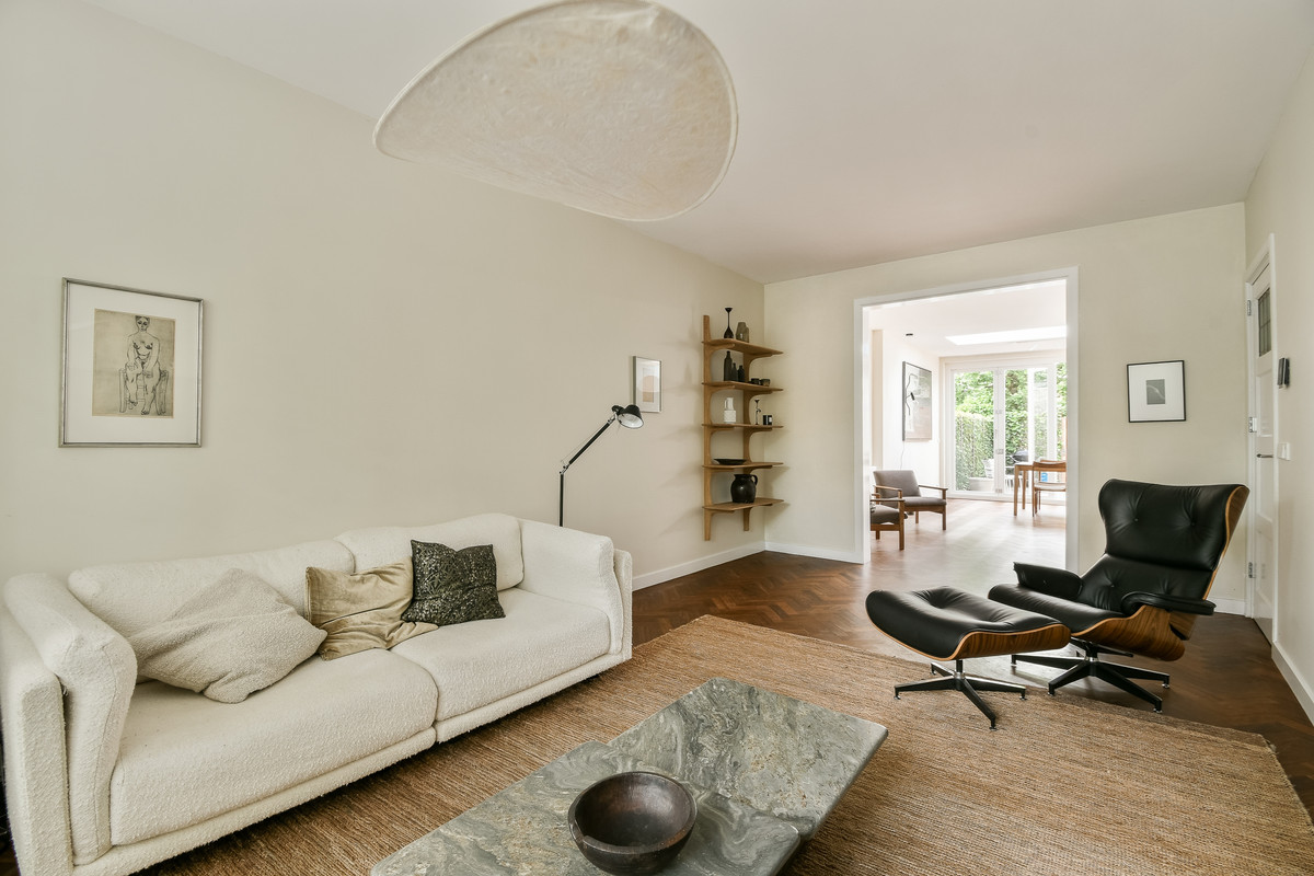 Tussenwoning te koop: Graaf Aelbrechtlaan 47, Amstelveen