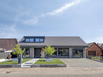 Leliestraat 14