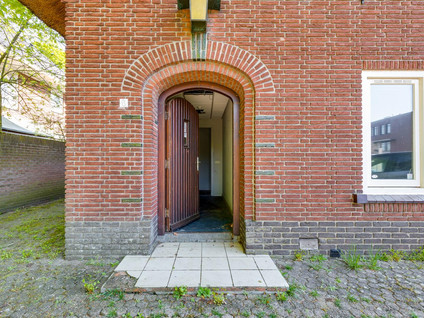 Raadhuisstraat 6