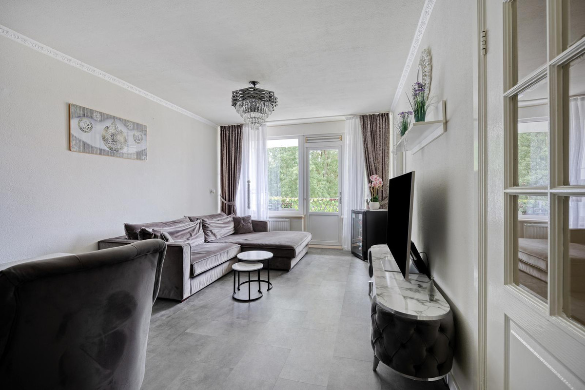 Appartement te koop: Poelenburg 17, Zaandam