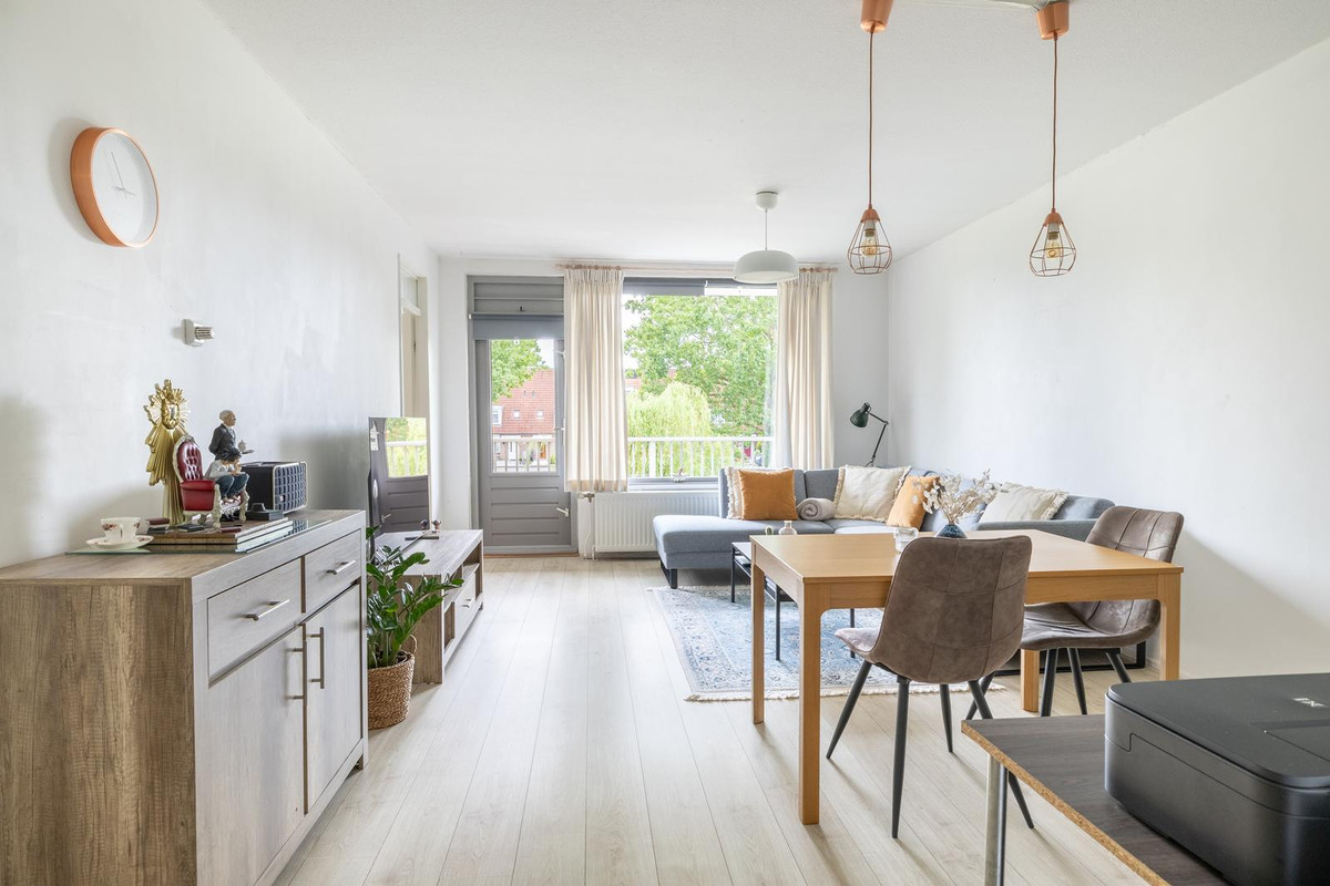 Appartement te koop: Maastrichtkwartier 166, Almere
