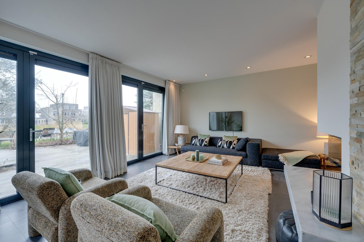 Tussenwoning te koop: Lisdoddelaan 91, Amsterdam