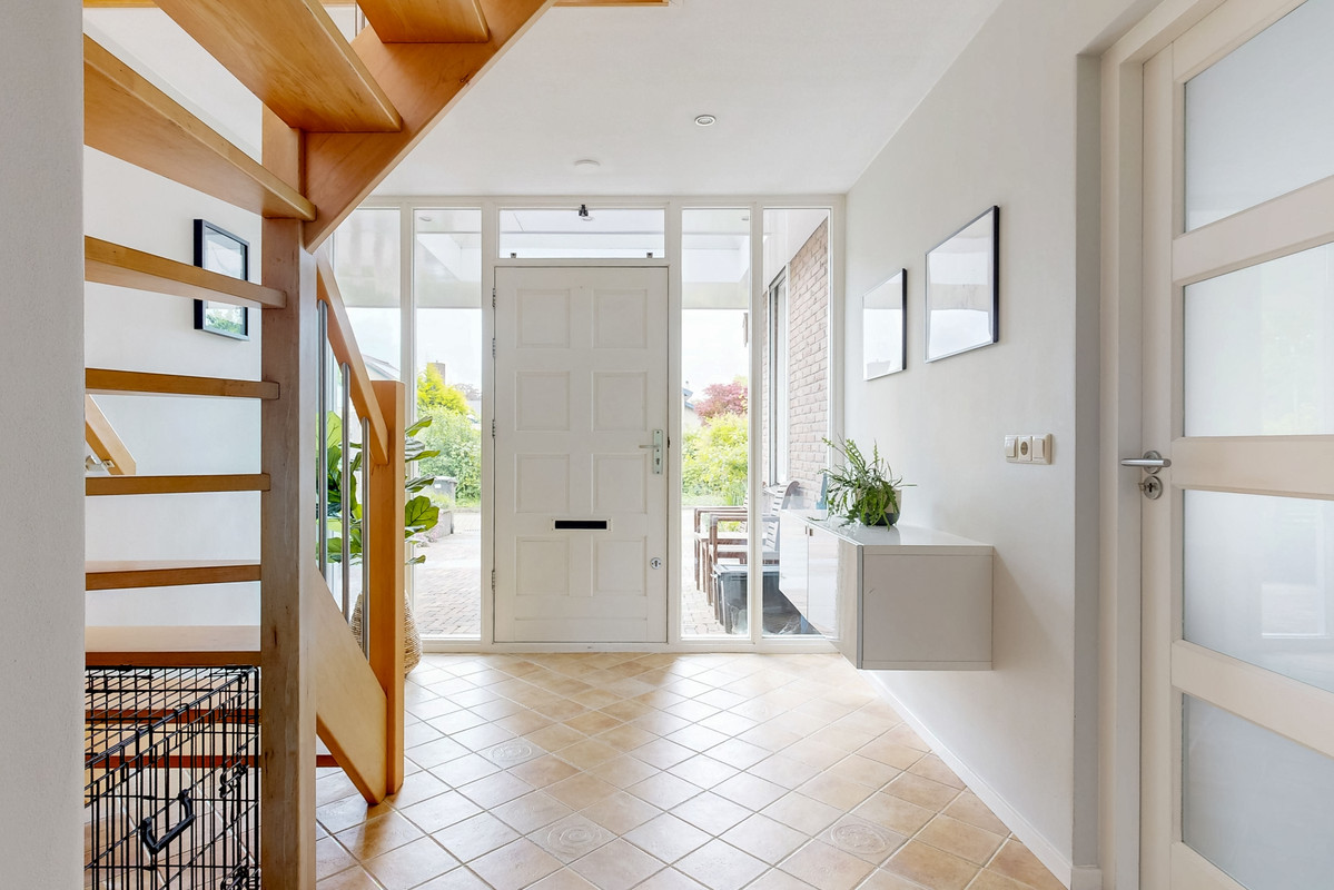 Tussenwoning te koop: Schoresteynstraat 51, Deil