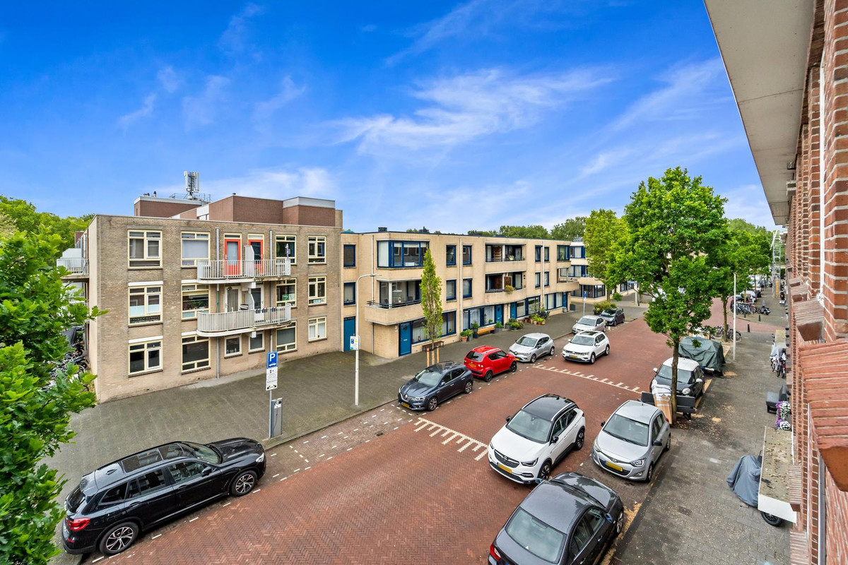 Appartement te koop: Pluvierstraat 409, 'S-Gravenhage