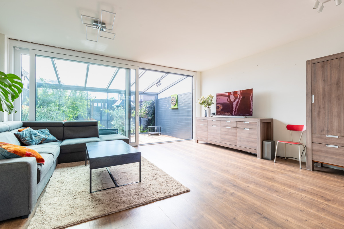 Tussenwoning te koop: Noppenstraat 60, Zwaanshoek