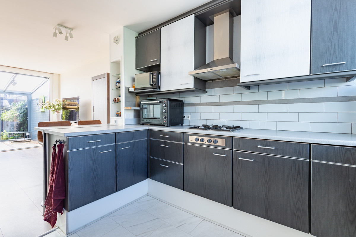 Tussenwoning te koop: Noppenstraat 60, Zwaanshoek
