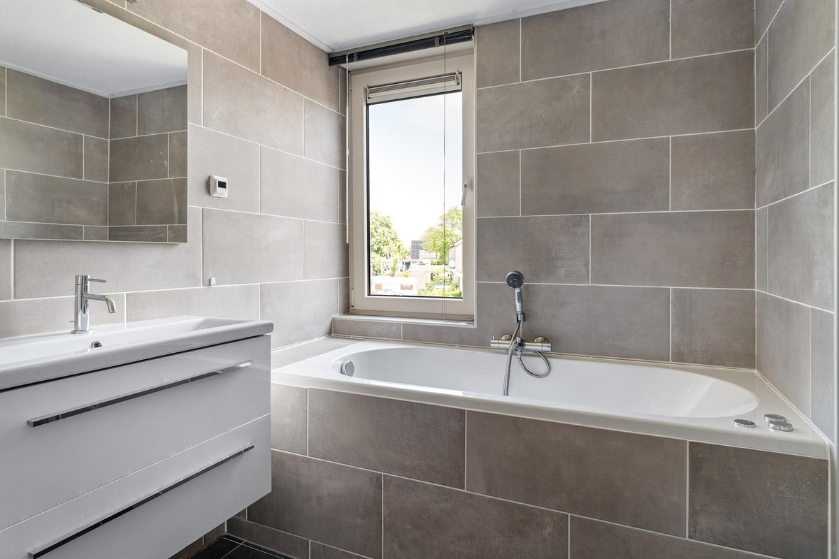 Tussenwoning te koop: Reinaard 36, Kollum