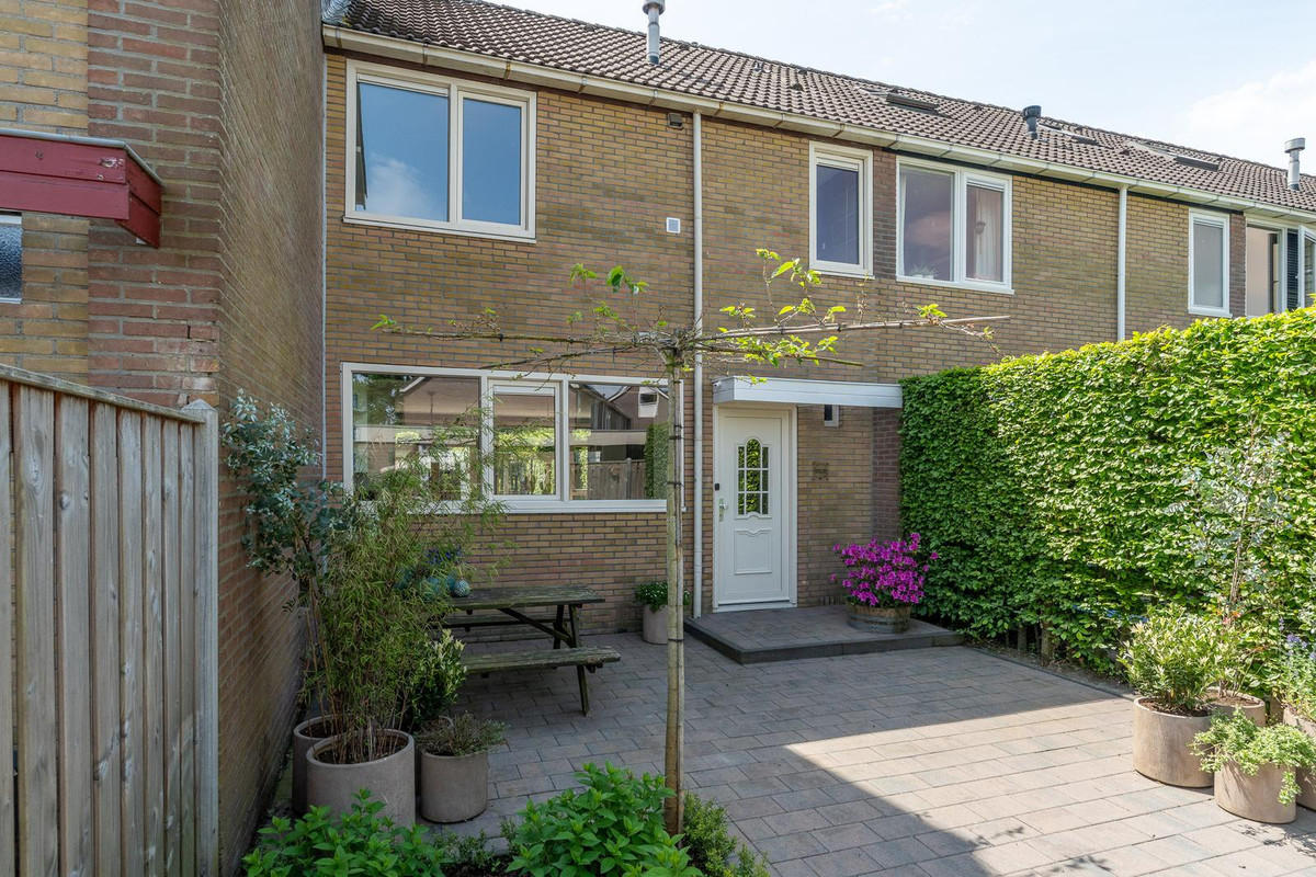 Tussenwoning te koop: Reinaard 36, Kollum