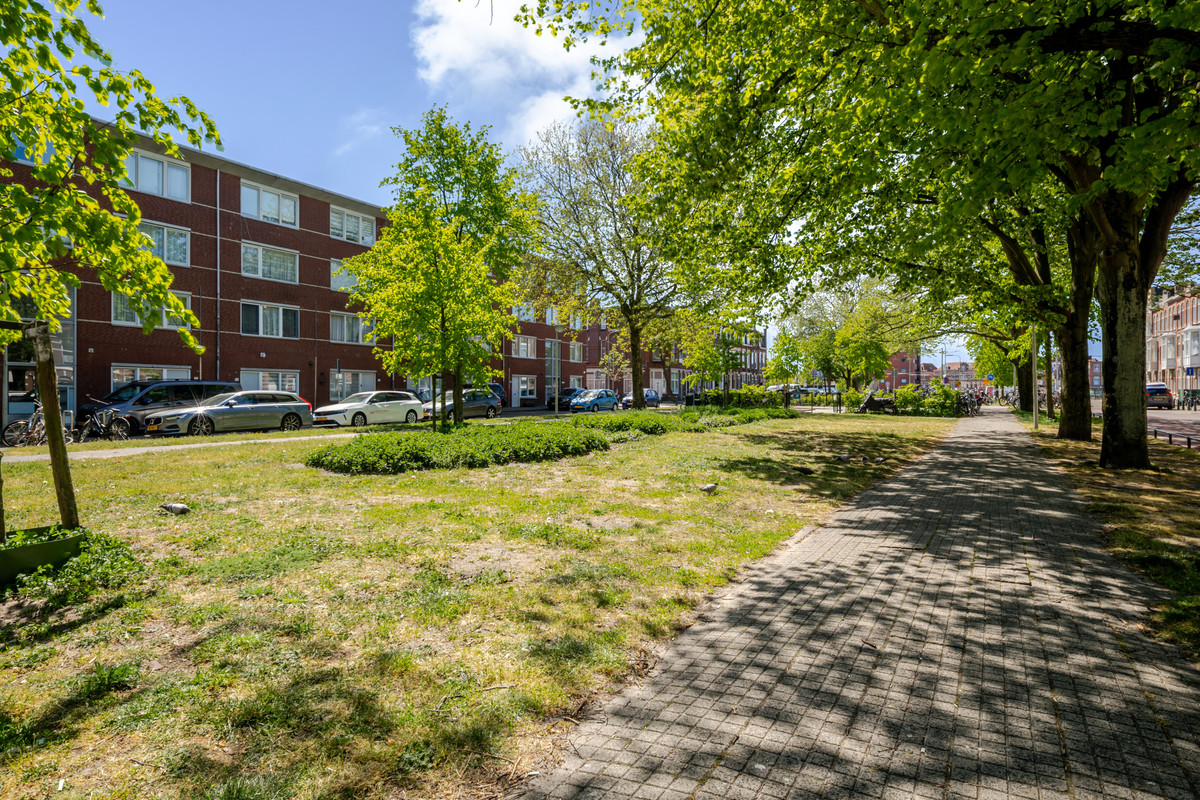 Appartement te koop: Delftselaan 143, 'S-Gravenhage