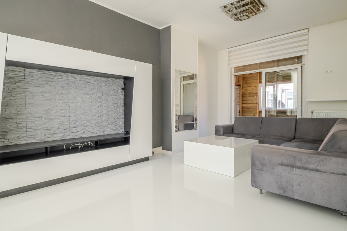 Appartement te koop: Delftselaan 143, 'S-Gravenhage