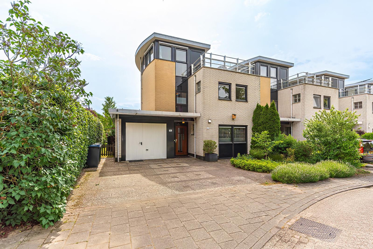 Hoekwoning te koop: Aalscholver 115, Driebergen-Rijsenburg