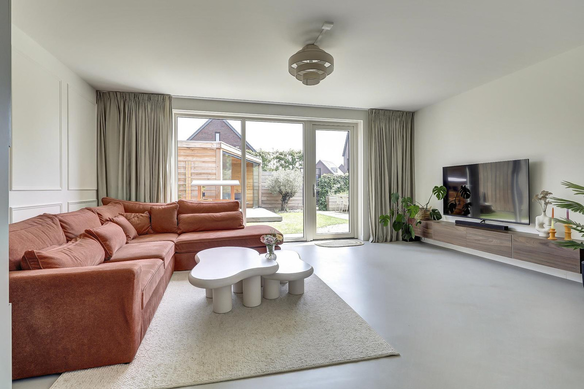 Hoekwoning te koop: Aarlesche Erven 134, Best