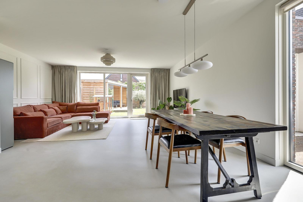 Hoekwoning te koop: Aarlesche Erven 134, Best
