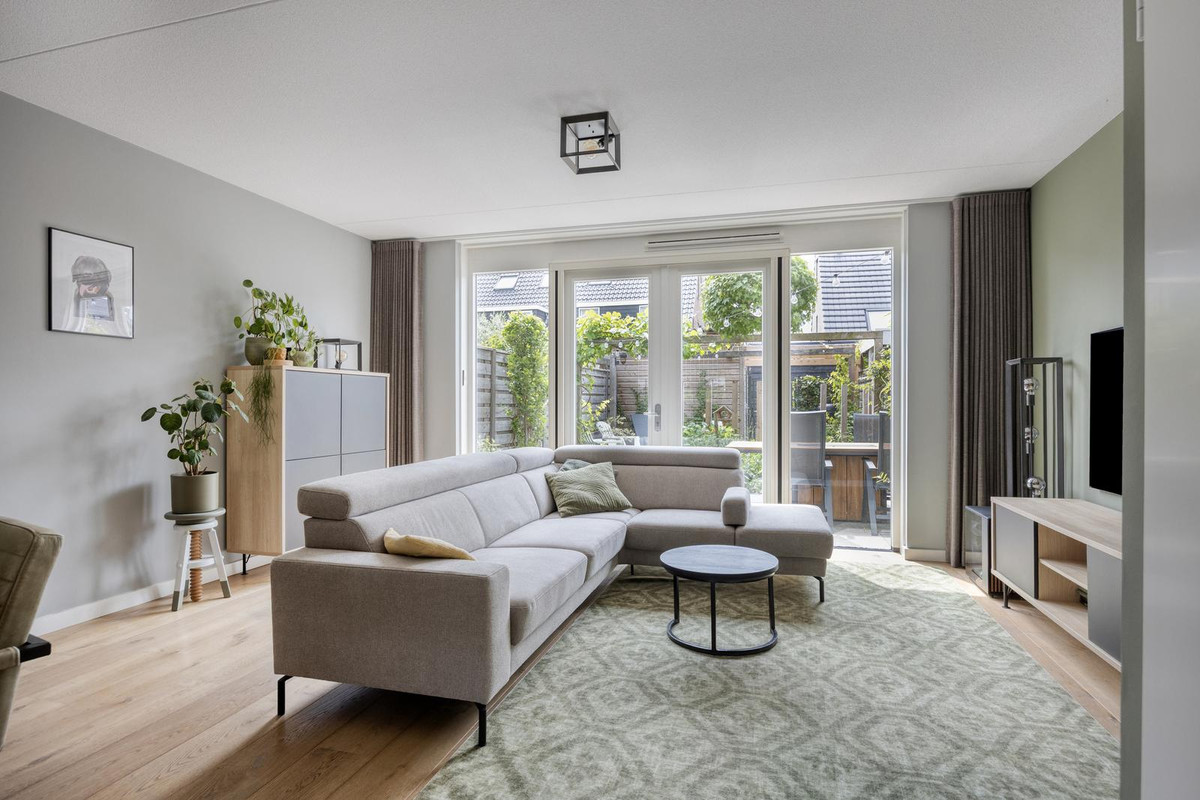 Tussenwoning te koop: Graan voor Visch 43, Waddinxveen